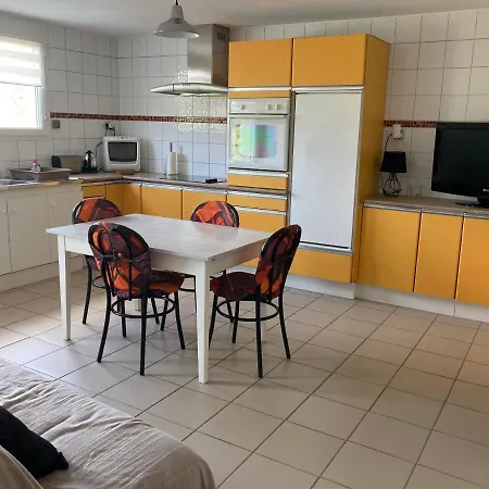 Les Des Noyerettes Holiday home